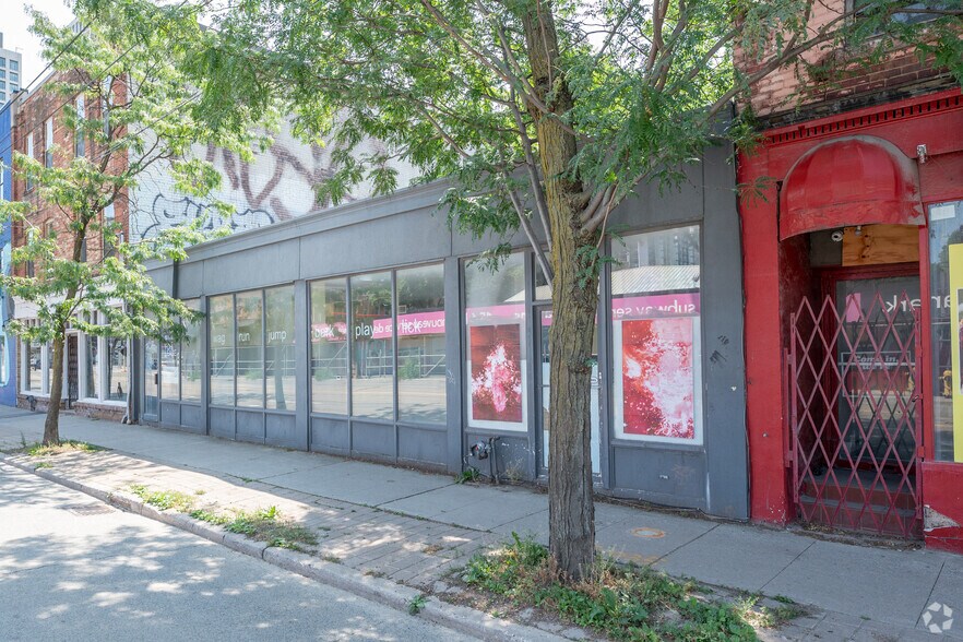 More Photos Of 215 Queen St E, Toronto General Retail For Lease