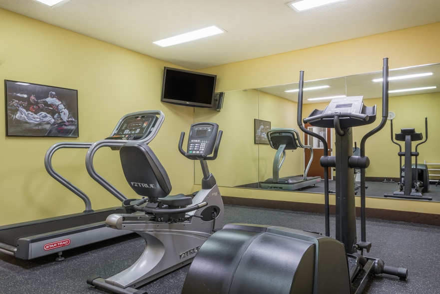 More Photos Of 2317 N State Road 3, Greensburg Hotel For Sale