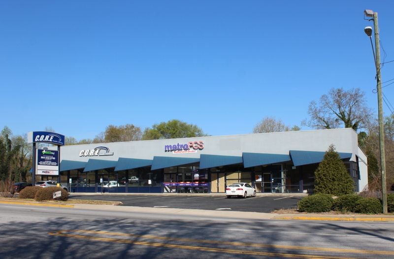 Primary Photo Of 958 E Main St, Spartanburg Storefront Retail Office For Lease