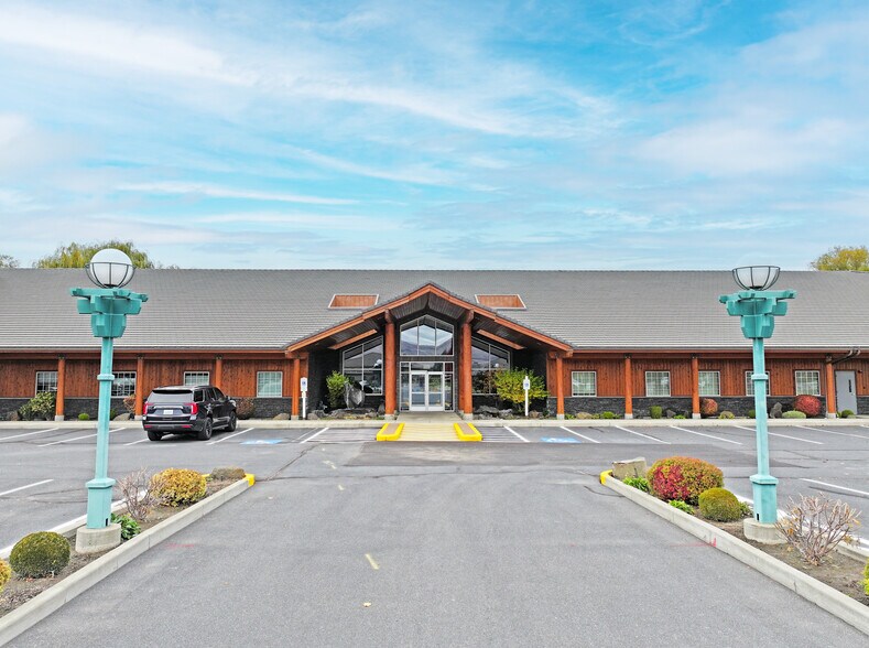 More Photos Of 3909 Creekside Loop, Yakima Medical For Lease