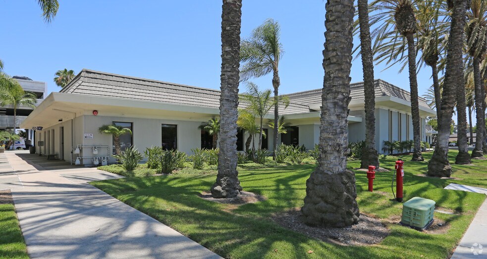 More Photos Of 865 3rd Ave, Chula Vista Medical For Lease
