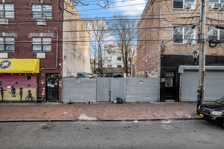 More Photos Of 90 Canal St, Staten Island Land For Sale