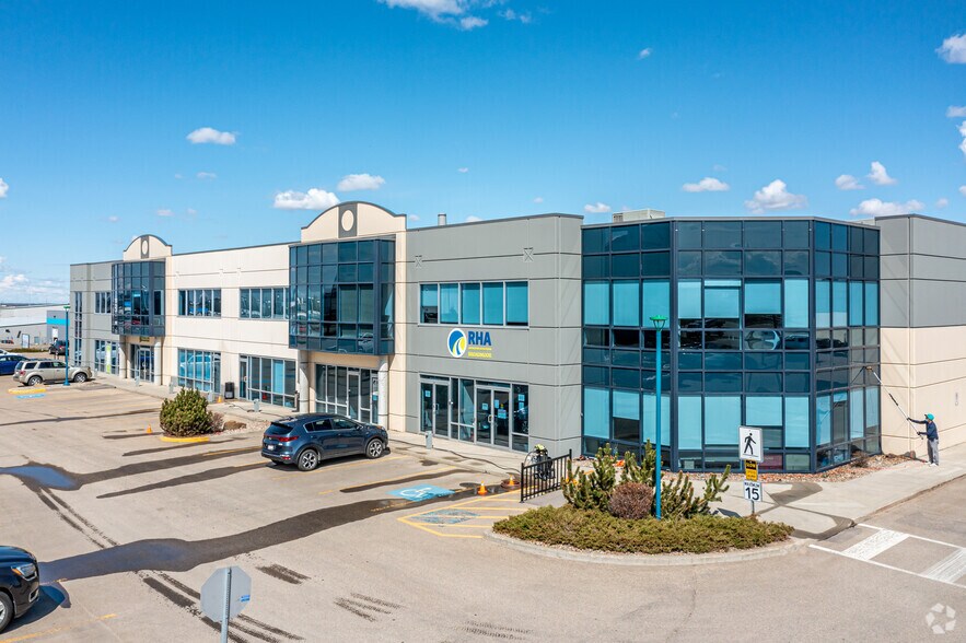 Primary Photo Of 2693 Broadmoor Blvd, Sherwood Park Flex For Lease