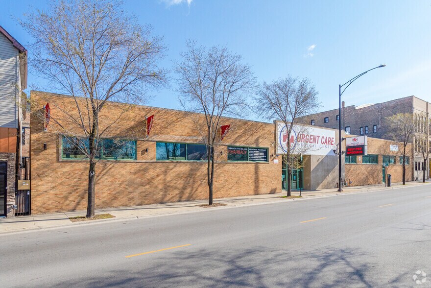 Primary Photo Of 3640 W Armitage Ave, Chicago Storefront For Lease