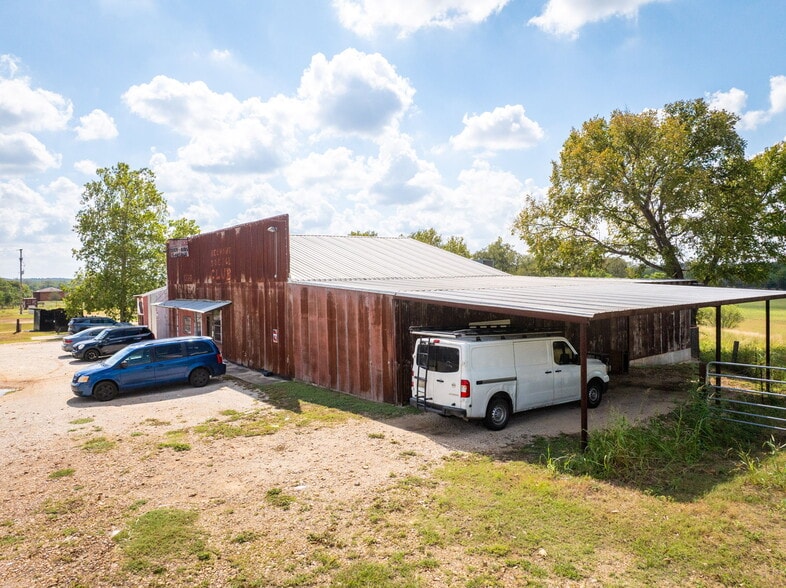More Photos Of 14395 E Hwy 90A, Gonzales Restaurant For Sale