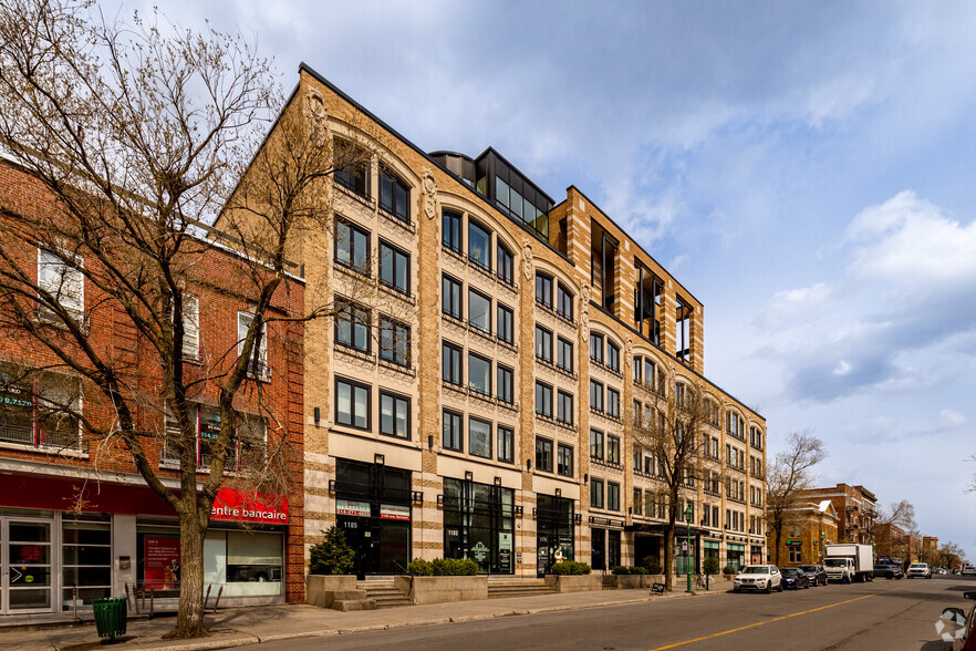 Primary Photo Of 1155-1185 Av Bernard, Montréal Storefront Retail Residential For Lease