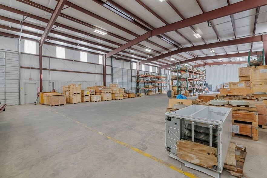 More Photos Of 685 Corgey Rd, Pleasanton Manufacturing For Lease