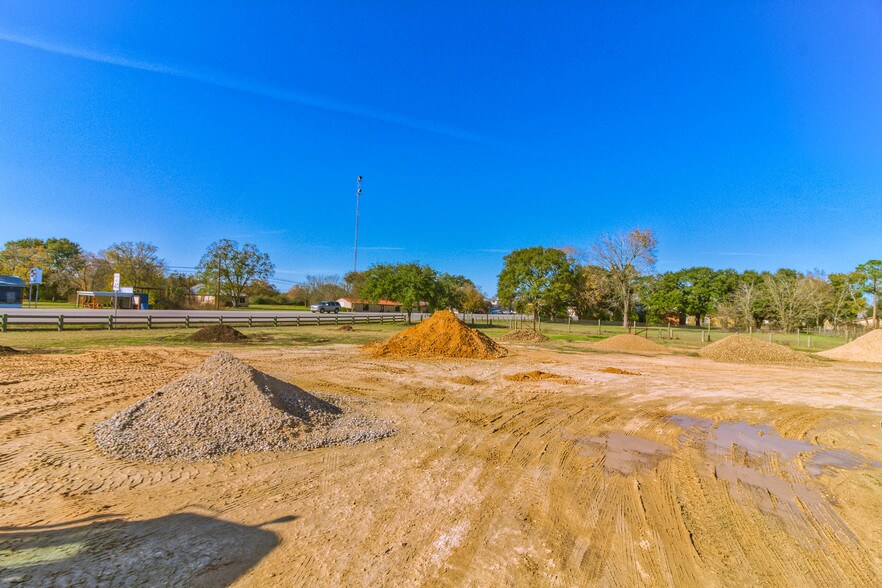 More Photos Of 946 Saint Marys St, Hempstead Land For Sale