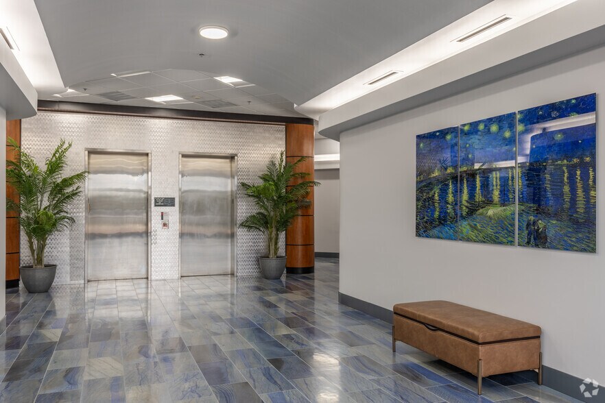 More Photos Of 3101 Churchill Dr, Flower Mound Medical For Lease