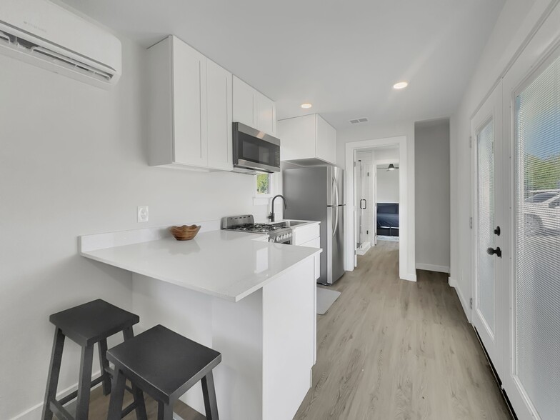 More Photos Of 14485 County Road 156, Bluff Dale Multifamily For Sale