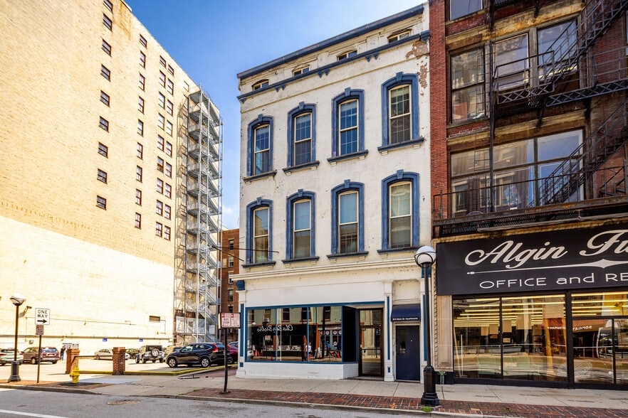 More Photos Of 814-816 Main St, Cincinnati Apartments For Lease