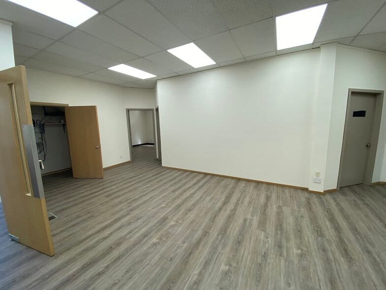More Photos Of 12911 SE Kent Kangley Rd, Kent Medical For Lease