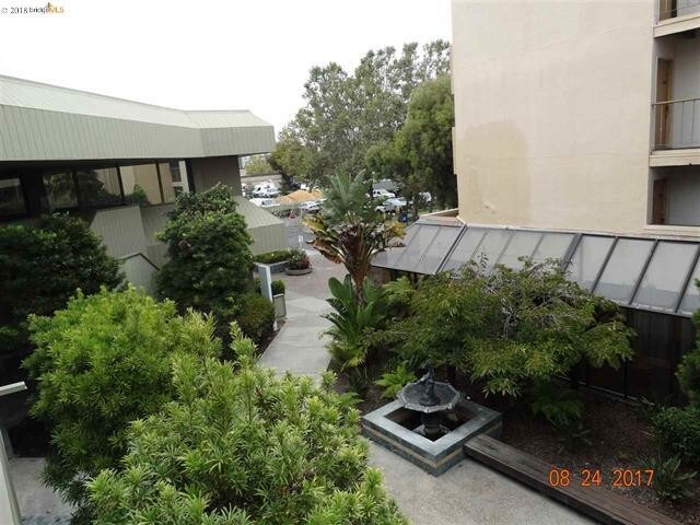 More Photos Of 11 Embarcadero West, Oakland Office For Sale