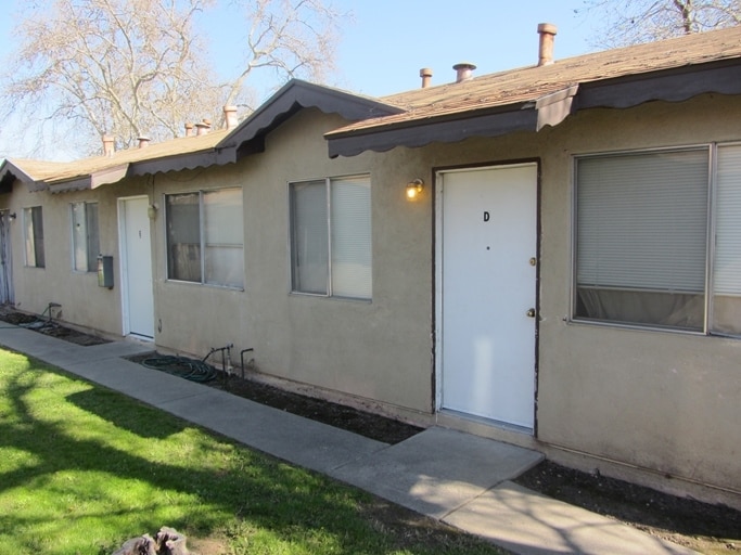 More Photos Of 1705 Kenwood St, Sacramento Apartments For Sale