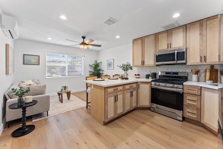 More Photos Of 4286 Samoset Ave, San Diego Multifamily For Sale