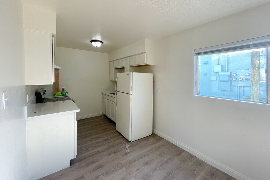 More Photos Of 2635-2655 Sherwood St, Las Vegas Apartments For Sale