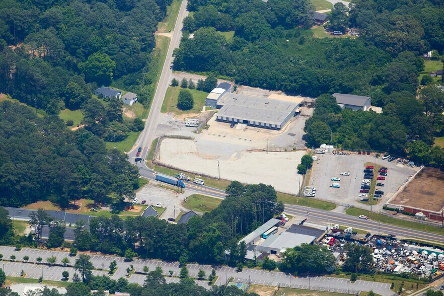 More Photos Of 1023 Rock Cut Rd, Forest Park Warehouse For Lease