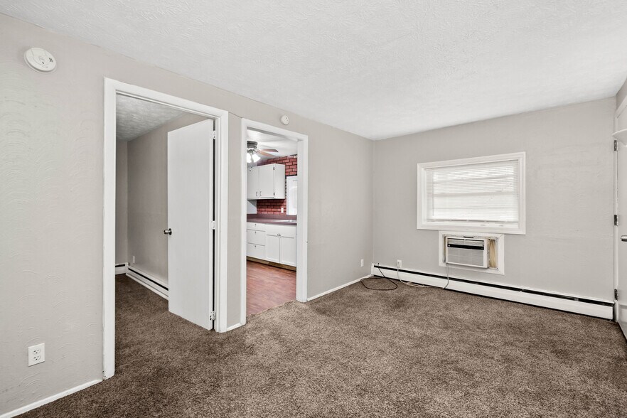 More Photos Of 1027 Cochran Mill Rd, Jefferson Hills Apartments For Sale