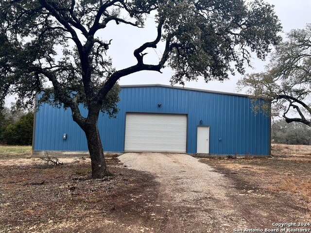 More Photos Of 1699 S US Highway 281, Blanco Land For Sale