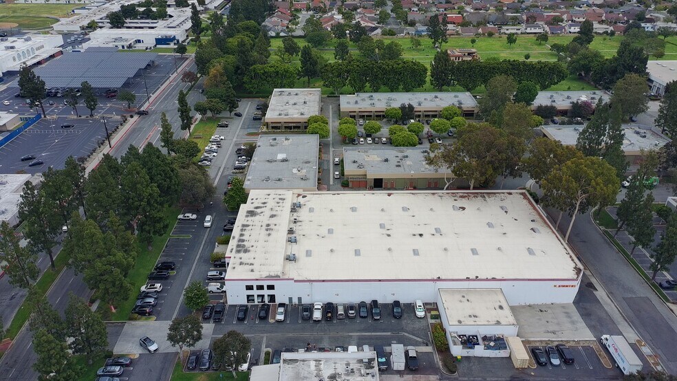 More Photos Of 11030 Artesia Blvd, Cerritos Showroom For Lease