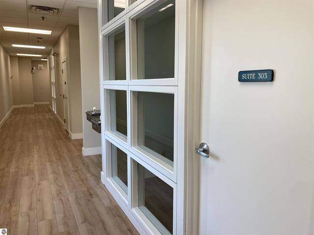 More Photos Of 148 E Front St, Traverse City Storefront Retail Office For Lease