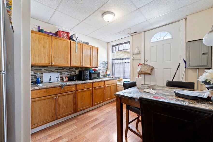 More Photos Of 3441-3445 N Pulaski Rd, Chicago Storefront Retail Office For Sale
