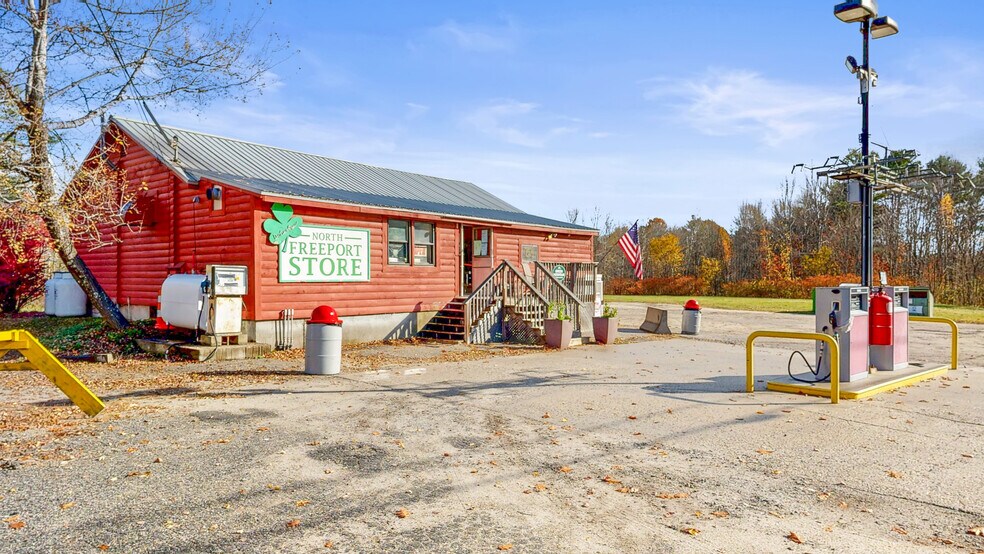 More Photos Of 130 Wardtown Rd, Freeport General Retail For Sale