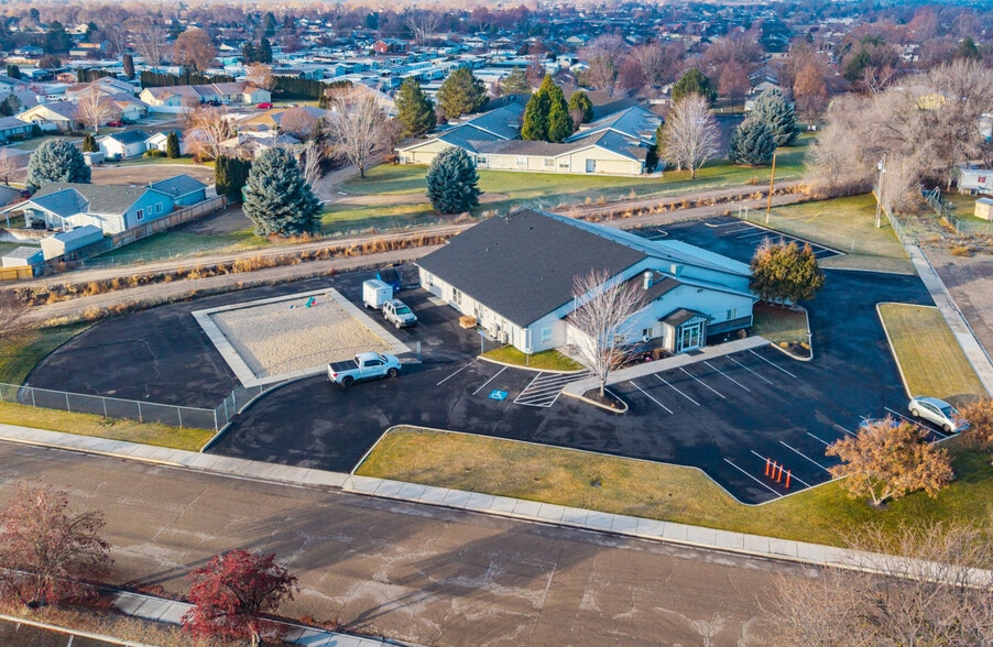 More Photos Of 1023 N Horton St, Nampa Office For Sale