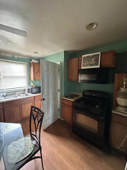 More Photos Of , Detroit Multifamily For Sale