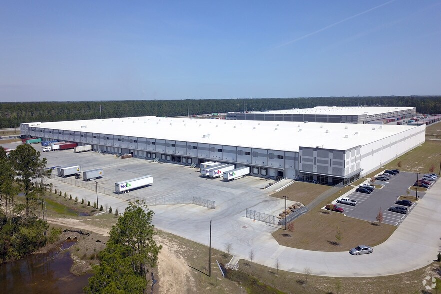 Primary Photo Of 455 Jimmy Deloach Pky, Savannah Warehouse For Lease