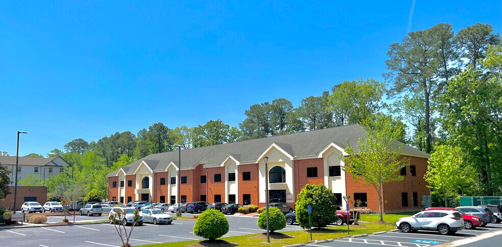 More Photos Of 11719-B Jefferson Ave, Newport News Unknown For Lease