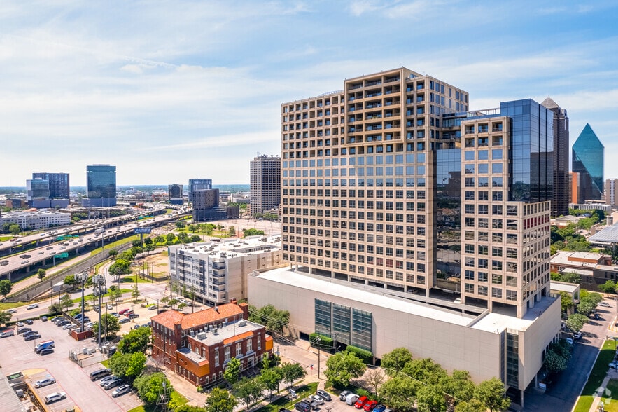 More Photos Of 1722 Routh St, Dallas Office Residential For Lease