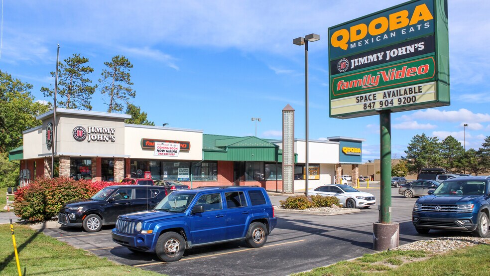 More Photos Of 1280-1294 W South Airport Rd, Traverse City General Retail For Lease