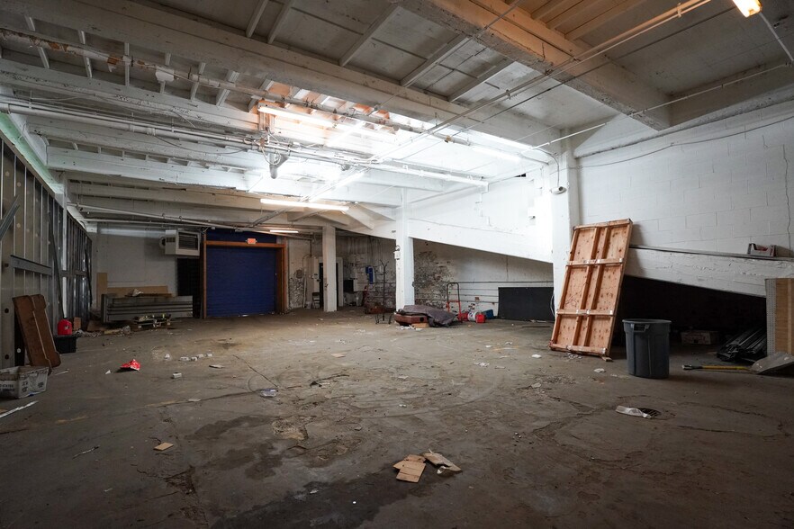 More Photos Of 1612-1616 Moore St, Cincinnati Manufacturing For Sale