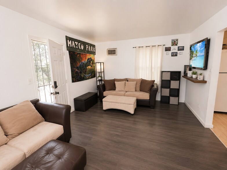 More Photos Of 4630 13th Ave, Sacramento Apartments For Sale