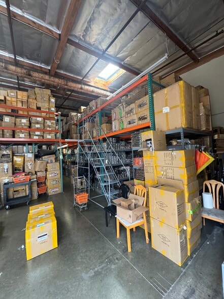 More Photos Of 950 W Central Ave, Brea Warehouse For Sale