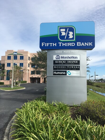 Primary Photo Of 13350 Metro Pky, Fort Myers Office For Lease