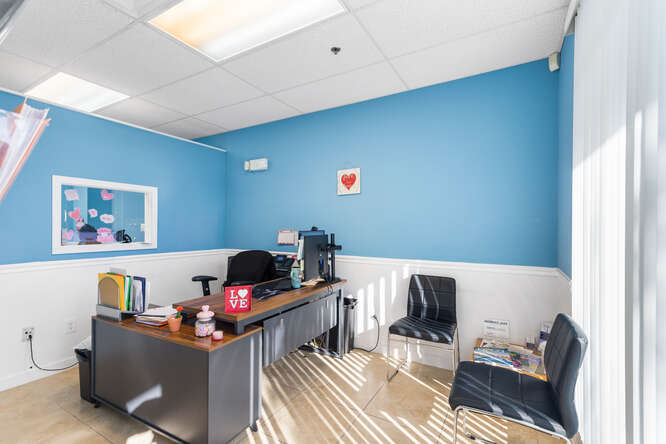 More Photos Of 301 E Ocean Ave, Lantana Office For Lease