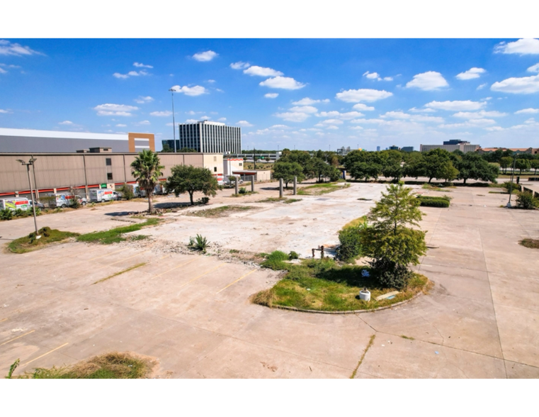 More Photos Of 2900 W Sam Houston Pky S, Houston Land For Sale