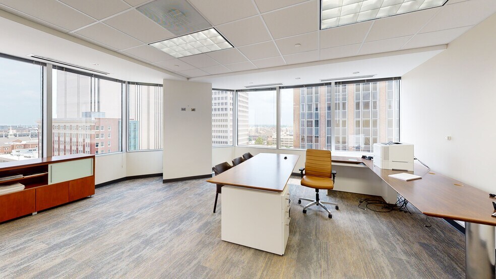 More Photos Of 211 N Robinson Ave, Oklahoma City Office For Lease