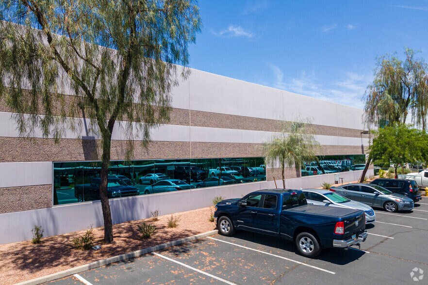 More Photos Of 8312 S Hardy Dr, Tempe Office For Lease