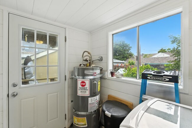 More Photos Of 575 Myrtle St, Half Moon Bay Apartments For Sale