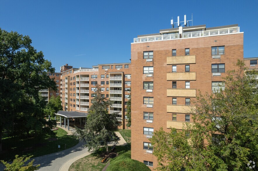 Primary Photo Of 7900 Old York Rd, Elkins Park Apartments For Sale