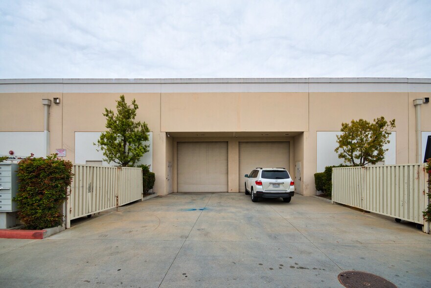 More Photos Of 187 Avenida La Pata, San Clemente Light Manufacturing For Sale