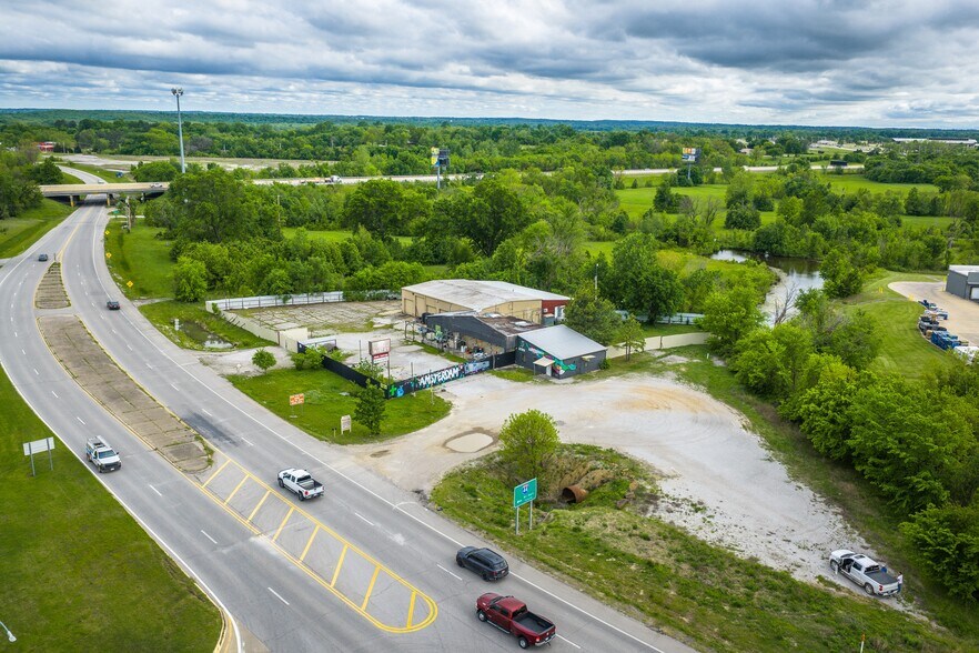 More Photos Of 441251 E Highway 60, Vinita Warehouse For Sale