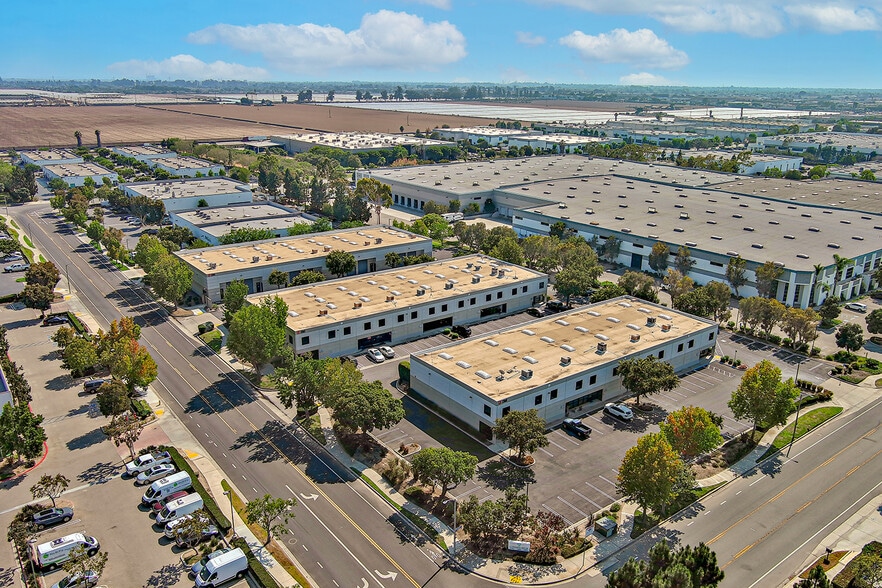 More Photos Of 2360 E Sturgis Rd, Oxnard Warehouse For Sale