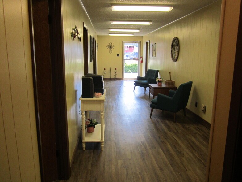 More Photos Of 20351 Tx-6, Manvel Office For Lease