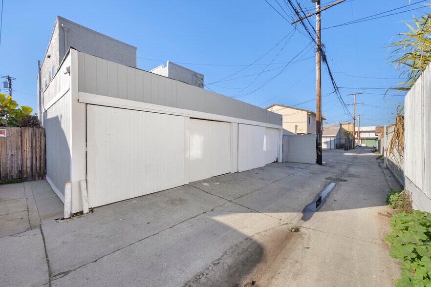 More Photos Of 1364 Cherry Ave, Long Beach Multifamily For Sale