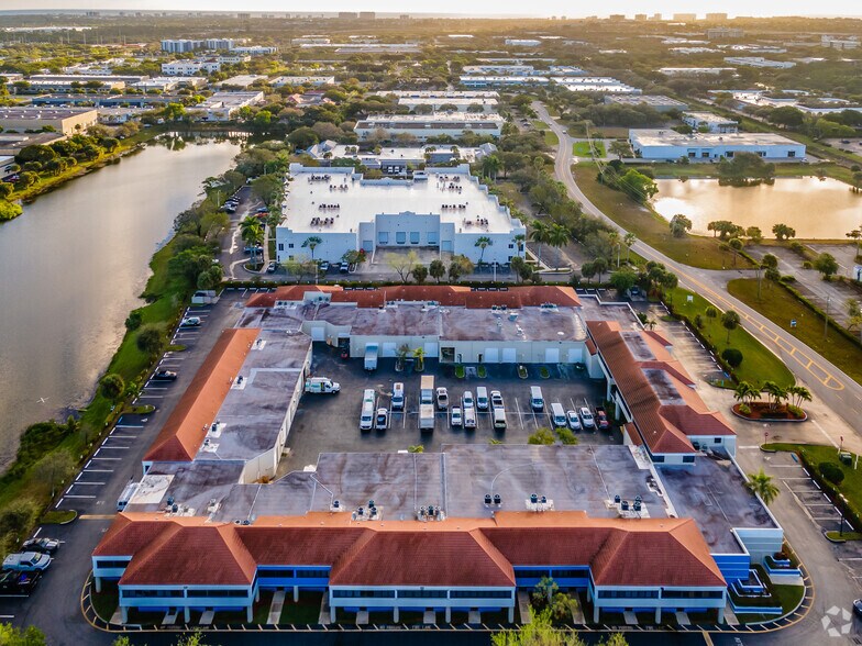 More Photos Of 1181 S Rogers Cir, Boca Raton Research And Development For Lease
