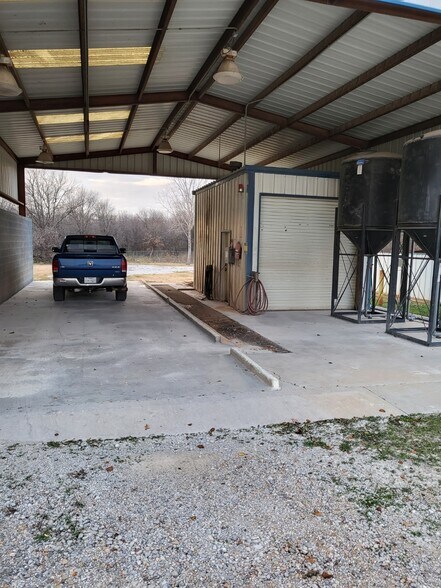 More Photos Of 51 US Highway 380, Bridgeport Distribution For Lease